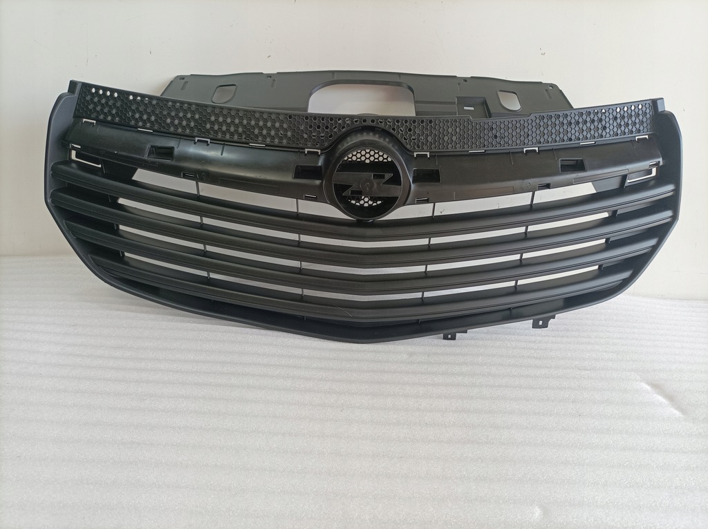 фото №1, Opel vivaro b решётка радиатора решётка радиатора