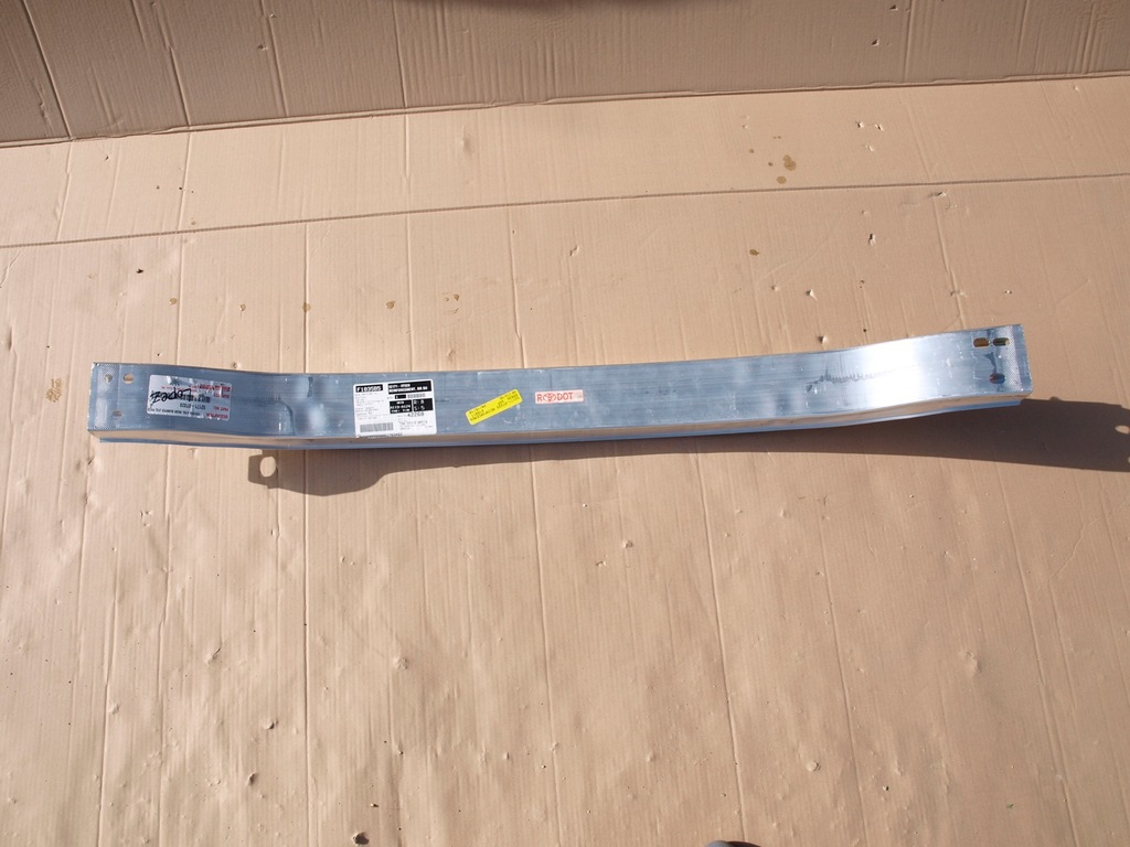 фото №1, Балка w бампер задняя задняя toyota venza org. nowa