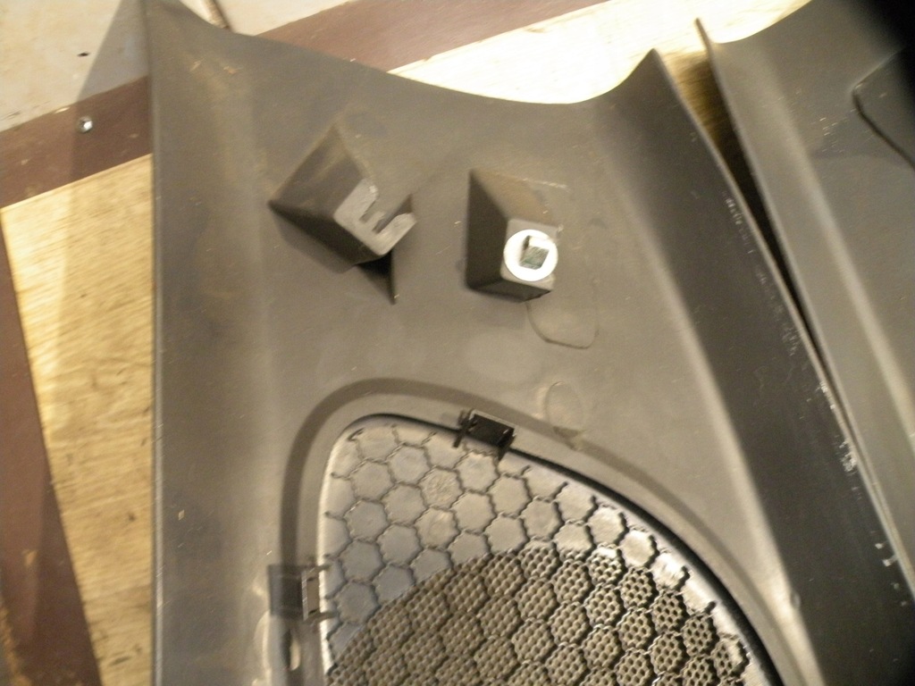 фото №8, Volvo v40 97-03 обшивки багажника комплект