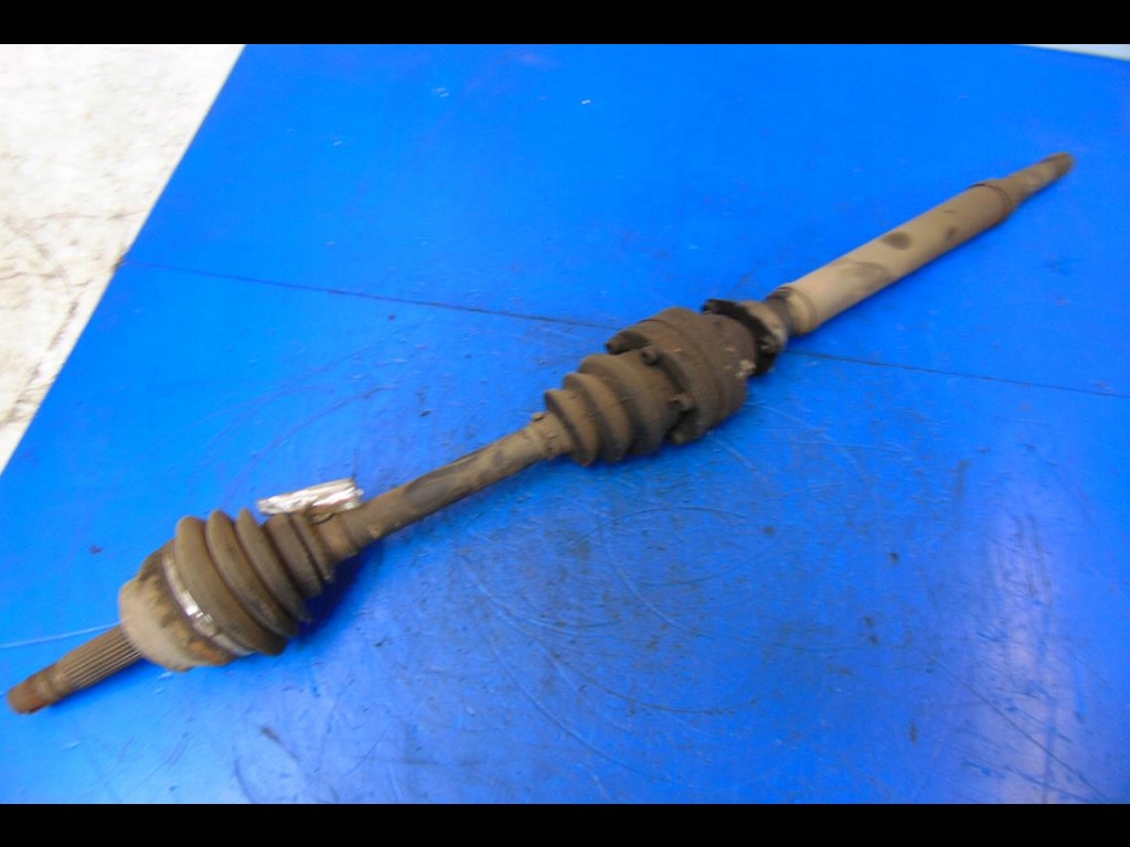 Alfa romeo 147 рестайлінг  1.6b привідний вал права Ціна