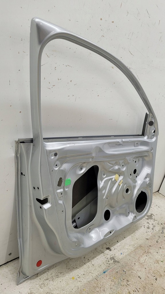 фото №13, Skoda rapid 5ja 12- дверь перед передние левая fv 5ja831311