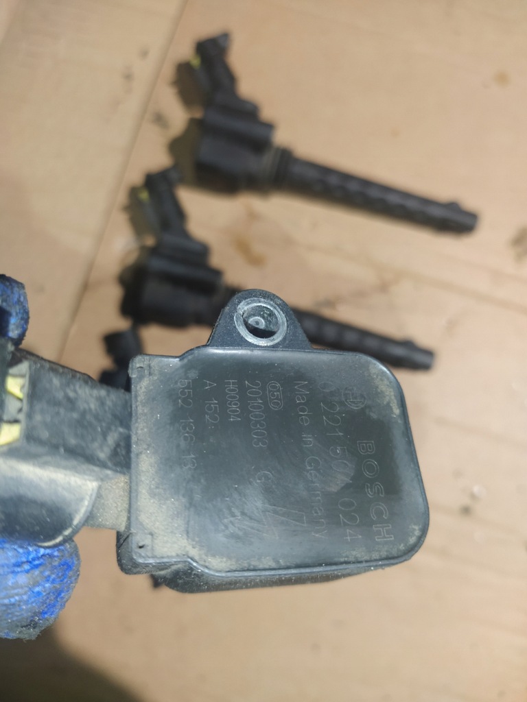 фото №5, Giulietta bravo 1.4 t-jet 12r 150km 198a4000 котушка запалювання 0221504024