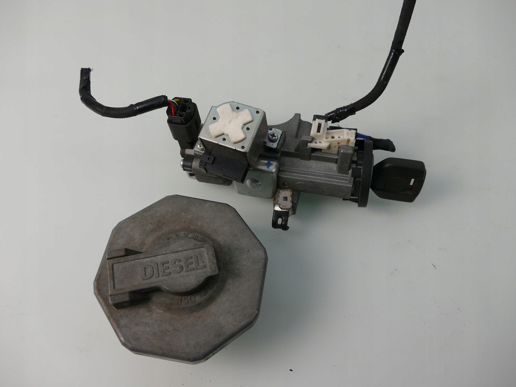 фото №1, Mitsubishi canter fuso замок зажигания ключ