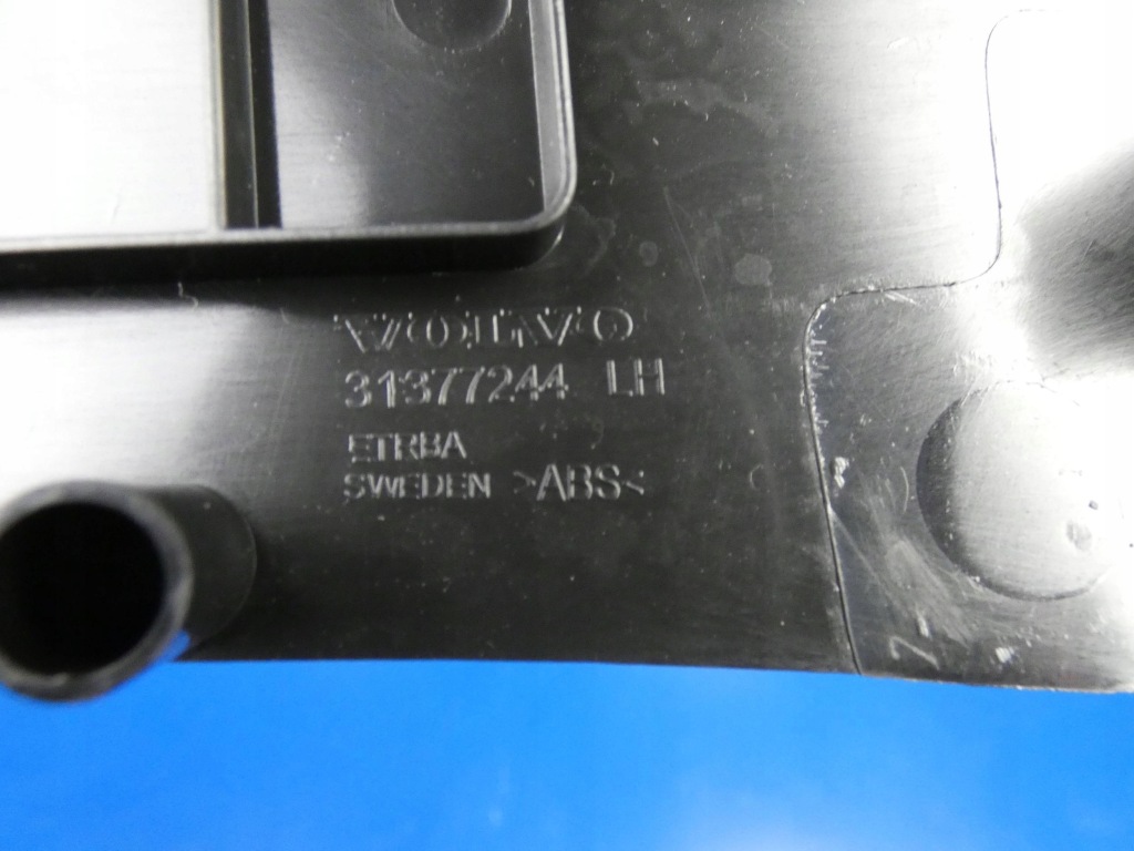 фото №3, Volvo xc90 ii захист стійка ліва корпус заглушка