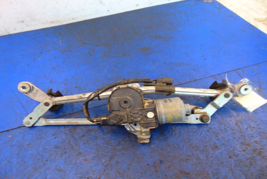 Toyota avensis t29 механізм двірник перед 0390241642 в Україні