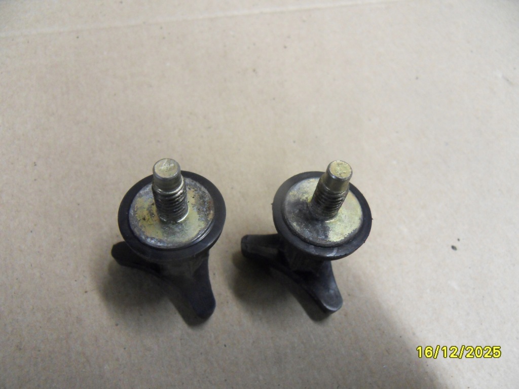 фото №3, Гайка кронштейн лампи задній renault clio ii