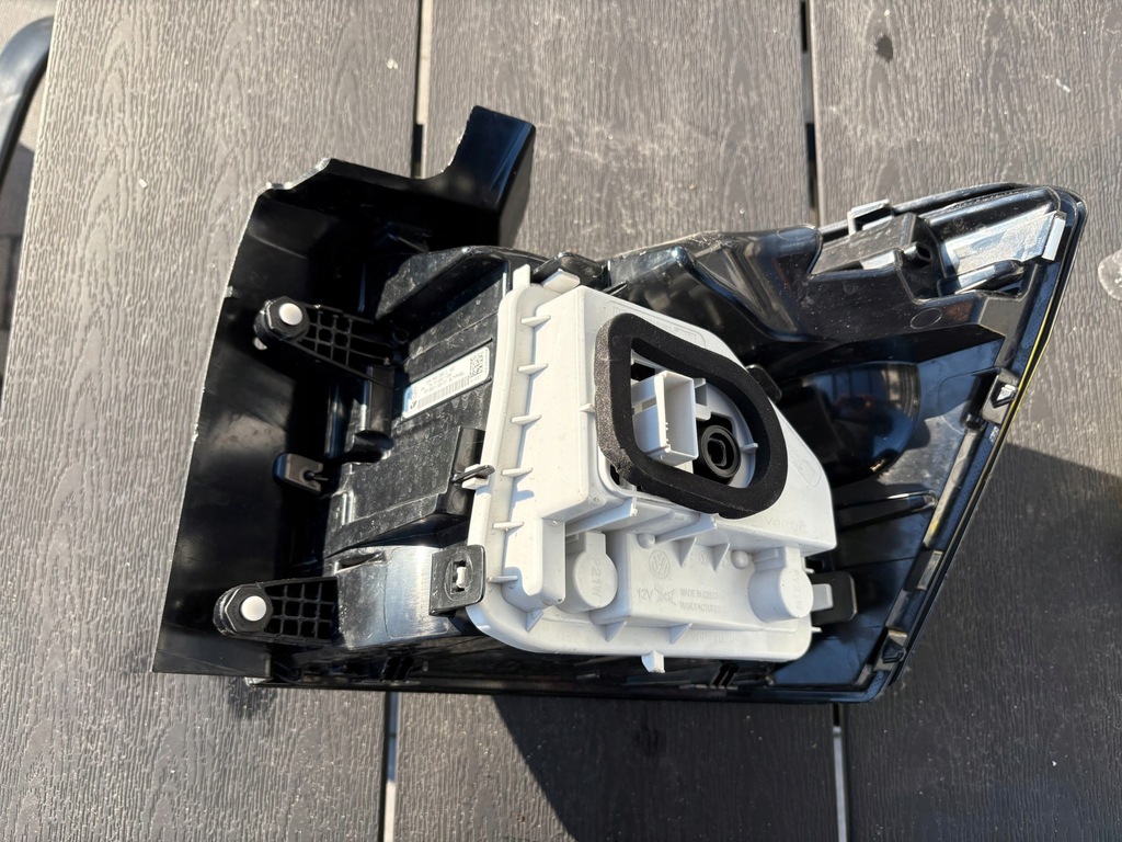 фото №6, Лампа задняя левая vw t-cross задняя оригинал