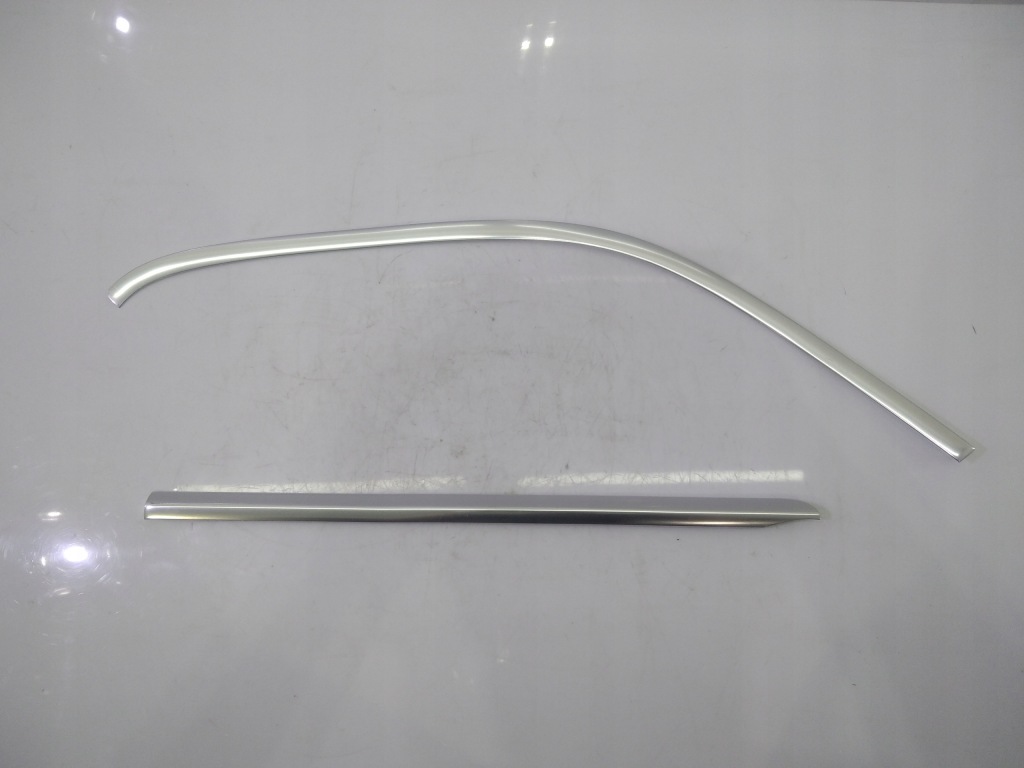 фото №1, Mercedes x247 накладки кузовные задний стекло левая