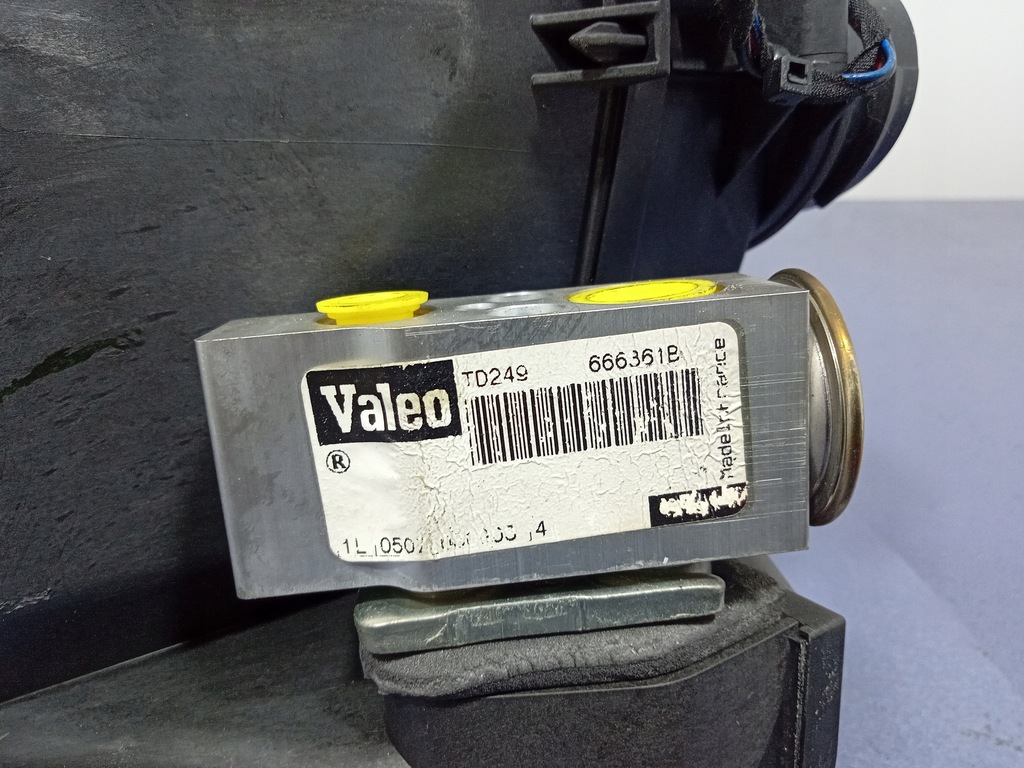 фото №8, Volvo xc90 i 02- отопитель воздуходувка задняя задняя 30676410