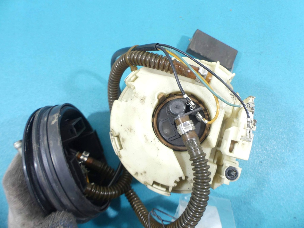 фото №9, Насос помпа поплавок топлива audi a6 c4 1.8 20v