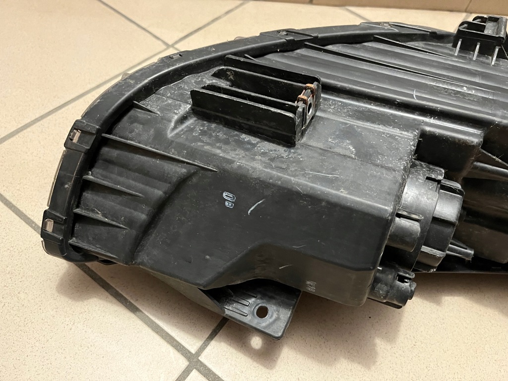 фото №11, Hyundai ix35 ix-35 09- лампа передняя перед левая 92101-2y000