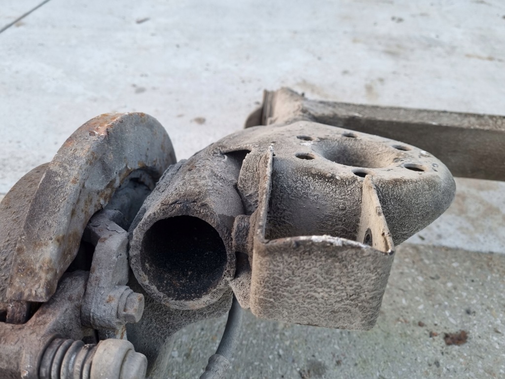 Балка подвеска задний  pod тормозные диски hyundai getz i 1.5 crdi d3ea 2002-2008r Цена