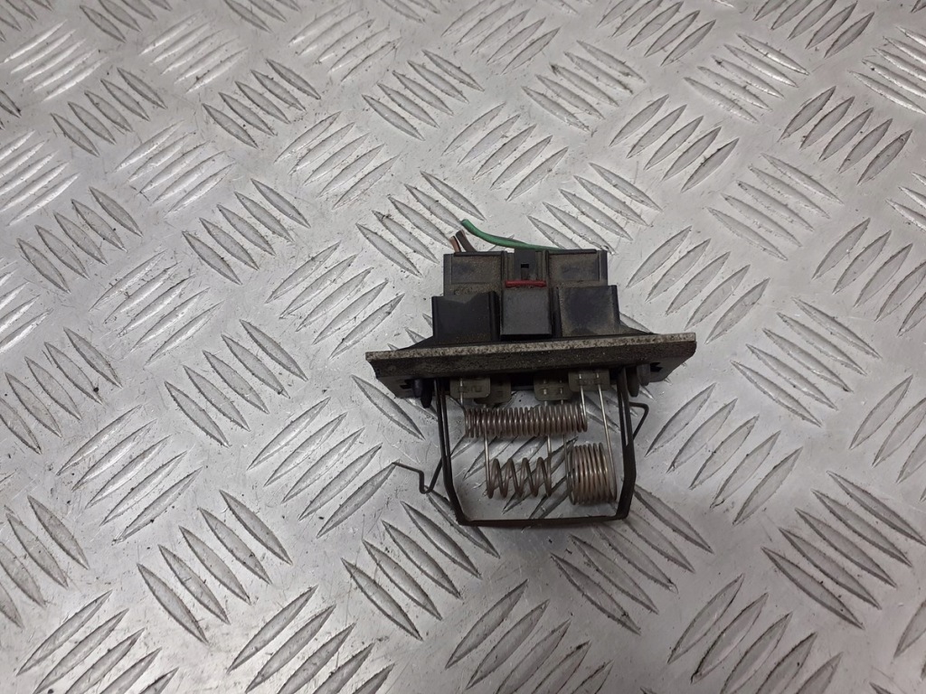 фото №1, Резистор резистор вентилятор chrysler pt cruiser