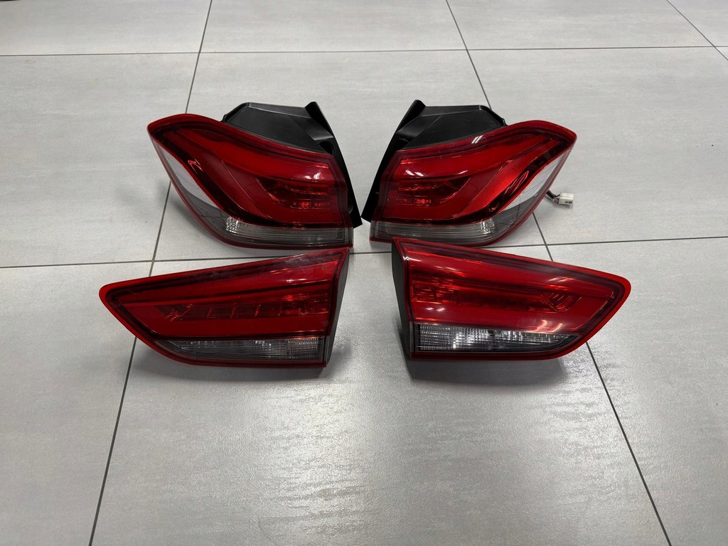 фото №1, Hyundai i30 n лампы задняя