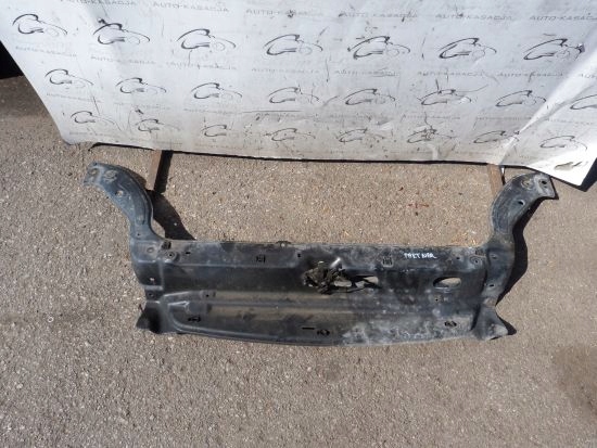 фото №3, Pas передний панель фары peugeot partner