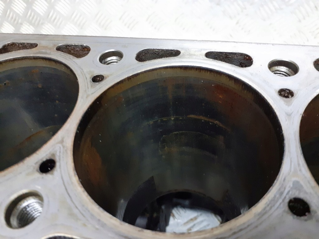 фото №10, Блок двигуна apq seat arosa 1.4 8v apq