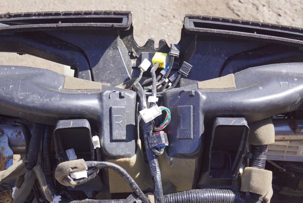 фото №11, Infiniti q50 консоль отопитель каркас труба