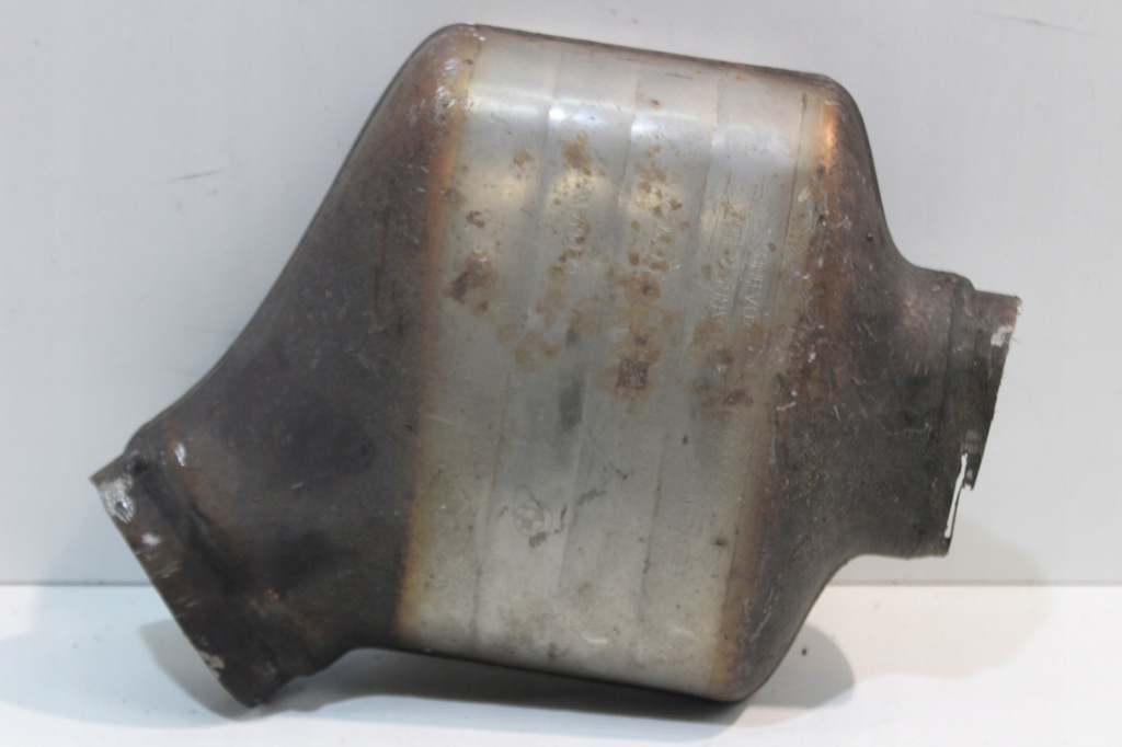 фото №1, Фильтр частиц твердых катализатор dpf bmw f20 f30 f22 f31 8687727