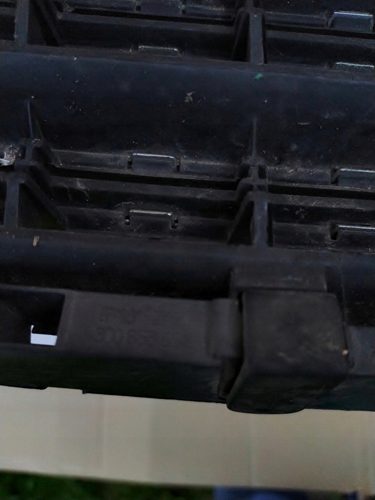 фото №5, Vw phaeton 2008 решітка радіатора, решітка радіатора 3d0853651