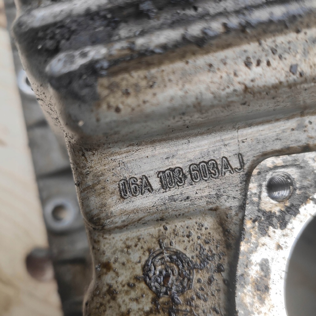 фото №5, Поддон масляная vw skoda seat 1.6b bse 06a103603aj