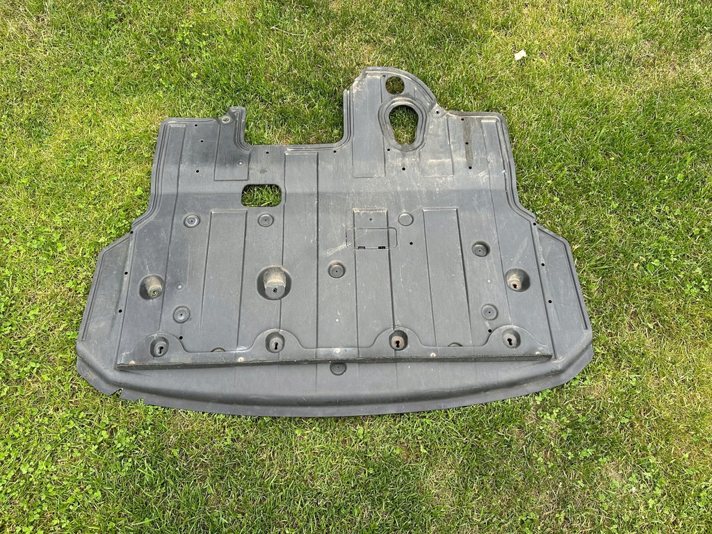 фото №1, Hyundai i40 защита плита pod двигатель 11-