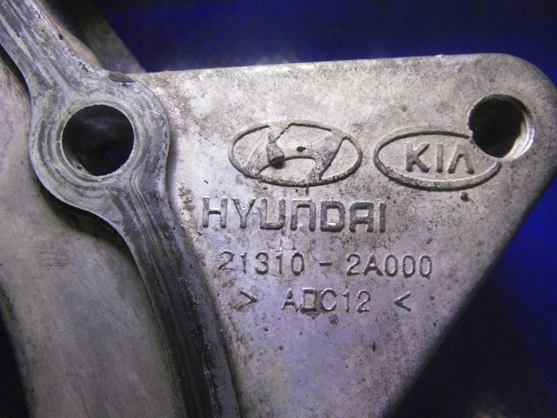 фото №3, Корпус защита распределительного вала 1.5crdi getz cerato matrix