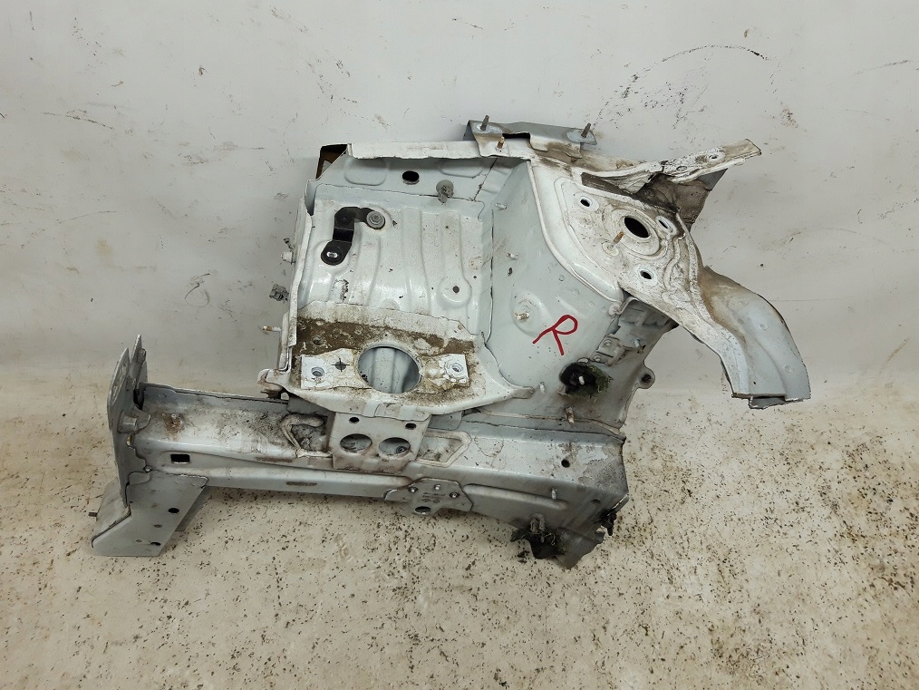 фото №1, Renault clio iv лонжерон права