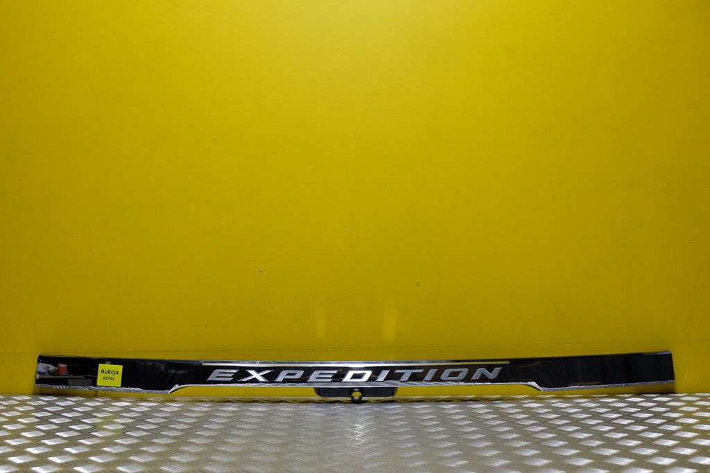 фото №1, Ford expedition 18- накладка молдинг хром кришки usa