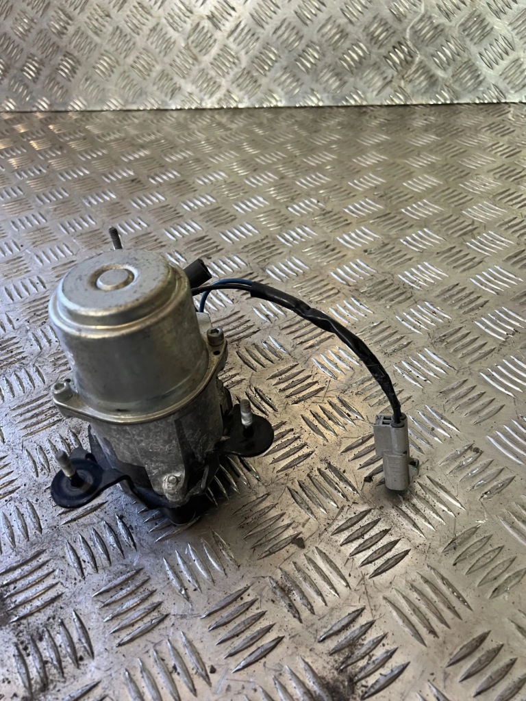 Купить Mitsubishi outlander 2019 насос вакуумa