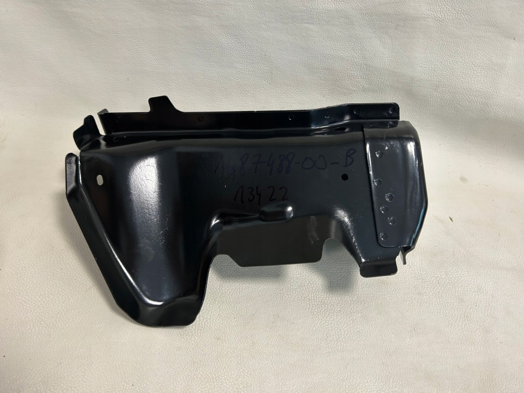 Tesla model 3 model 3 кронштейн подкрылок 1487487-00-b в Украине