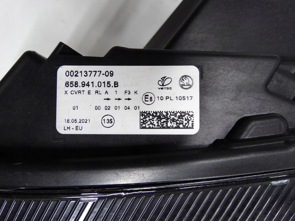 фото №11, Skoda kamiq 19- лампа full led левая 658941015b