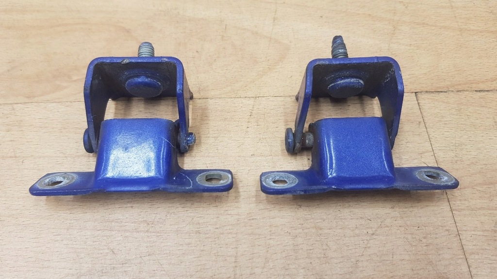 фото №1, Петлі кришки багажника kpl alfa romeo 156 kombi