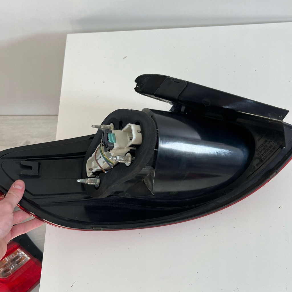 фото №7, Vw passat cc лампа правый задняя задняя правая 3c8945096d