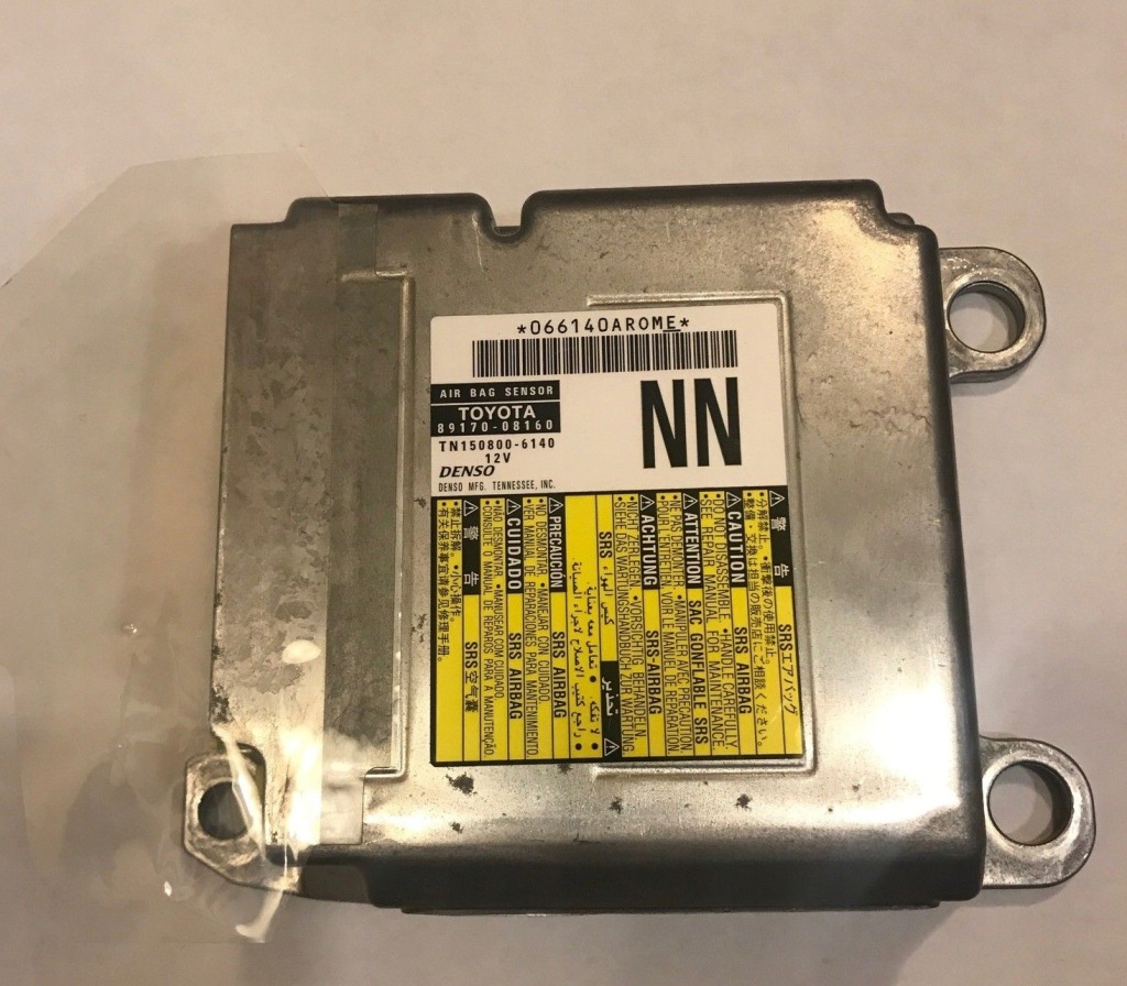 фото №1, Toyota sienna 17 senosr подушек модуль 89170081160