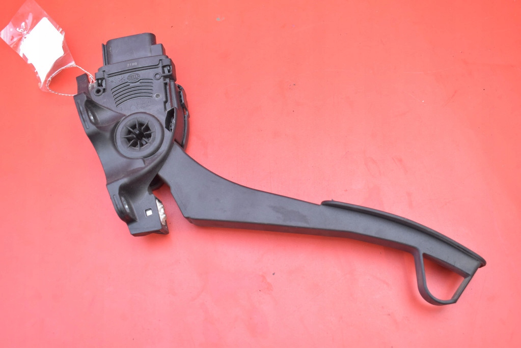 фото №5, Потенціометр педаль газу eu 30715179 volvo xc90 1 i 3.2 t6 238 km 4x4 06-14