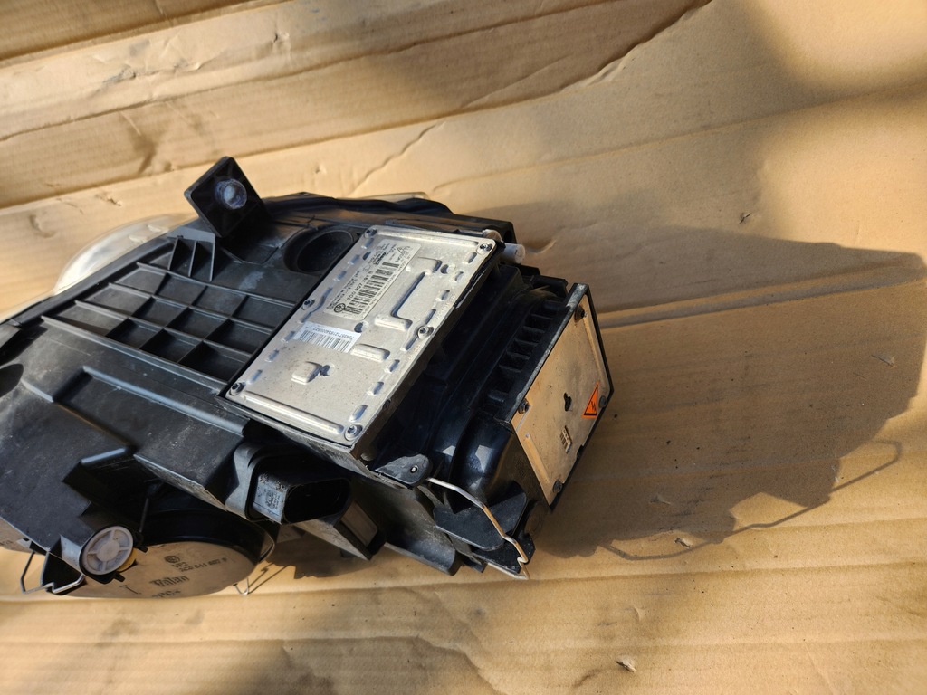 фото №6, Лампа ліва ксенон vw passat b6 3c0941751g комплектна