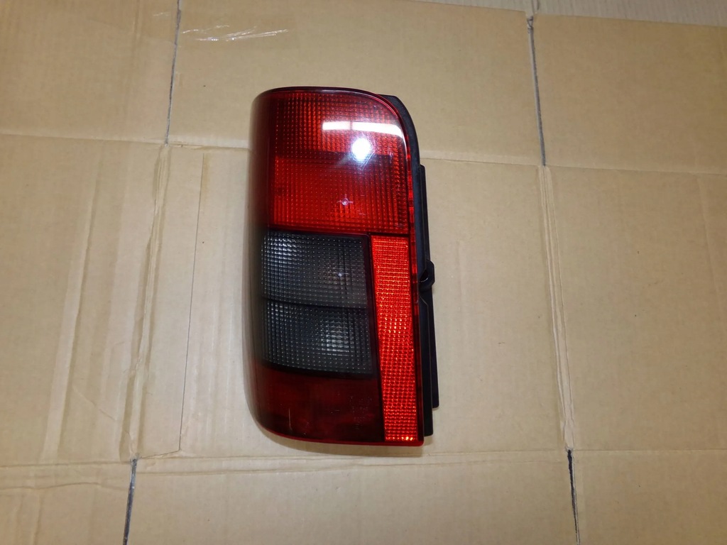 фото №1, Лампа ліва задня задня partner lift