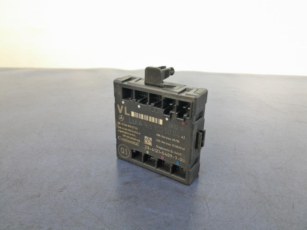 фото №1, Mercedes b w246 блок управления дверь левый перед