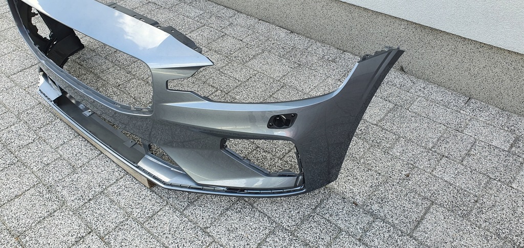 фото №4, Volvo s60 v60 iii r-design 18- бампер перед c368