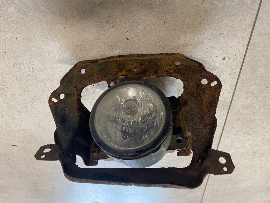 фото №1, Mitsubishi asx протитуманна фара лівий правий 89500181