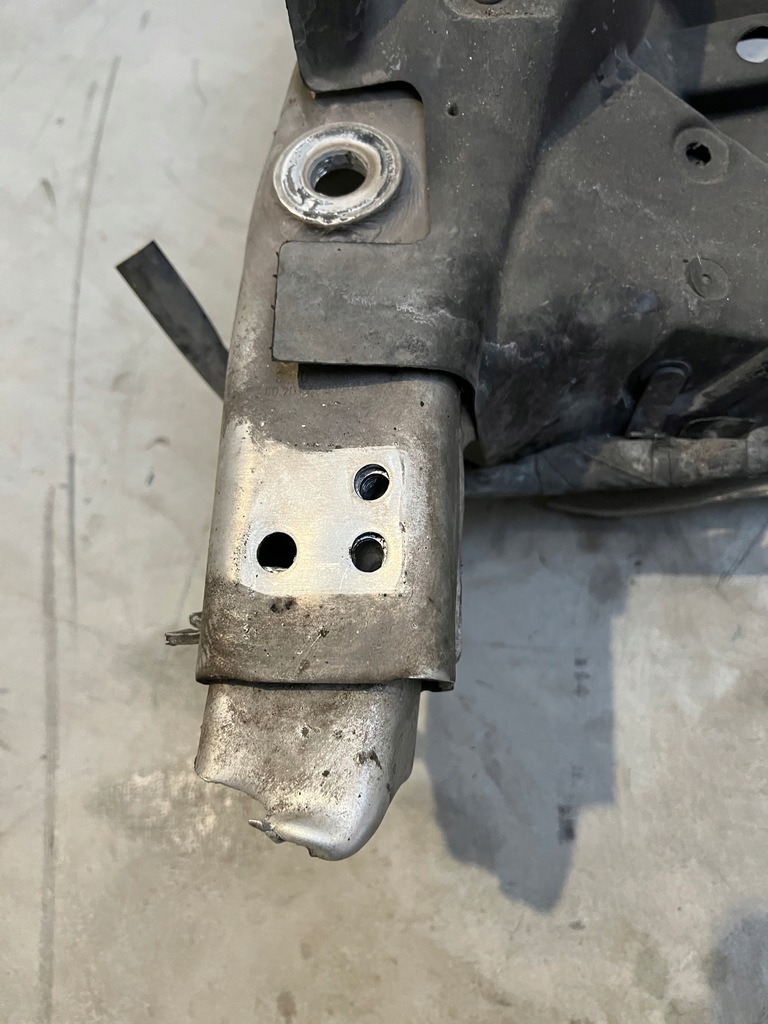 фото №6, Подвеска передние подрамник mercedes w213 4matic