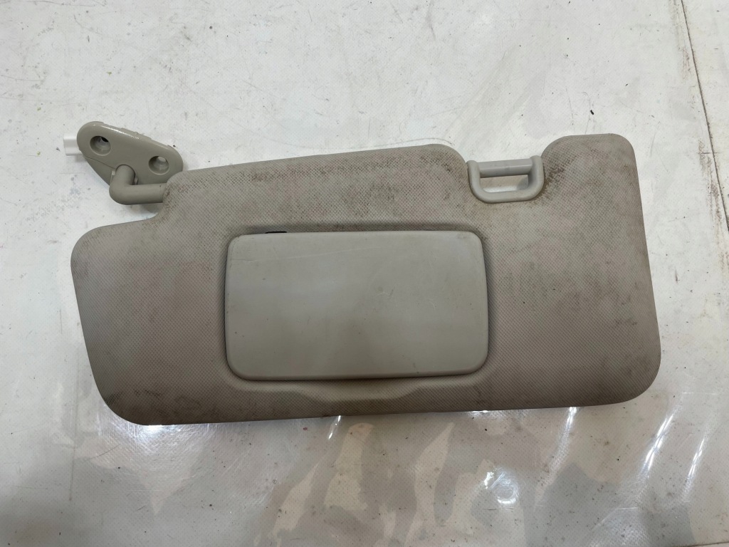 Subaru crosstrek 17-22 захист сонцезахисна ліва права usa Ціна