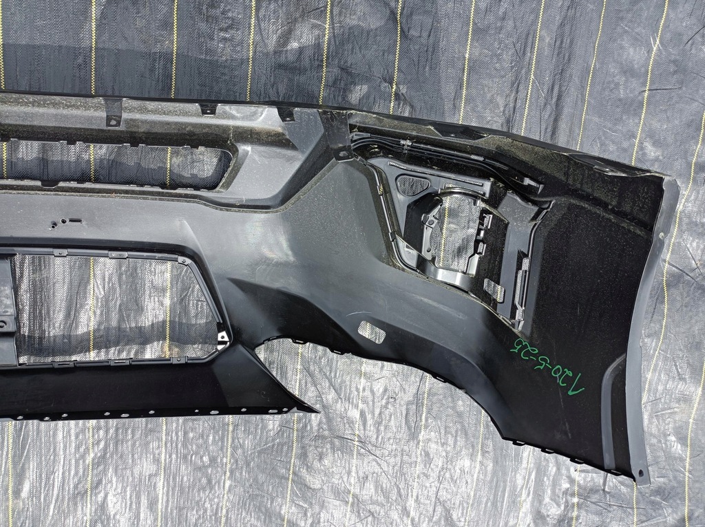 фото №11, Subaru xv crosstrek 17- бампер перед передній pod омивачі oryg