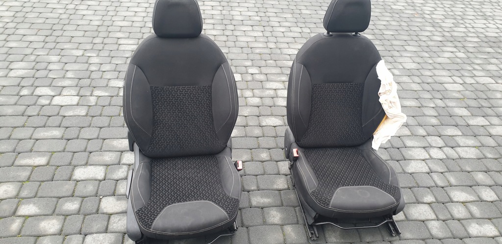 фото №1, Сидіння заднє сидіння ремені citroen c3 ii 2010-