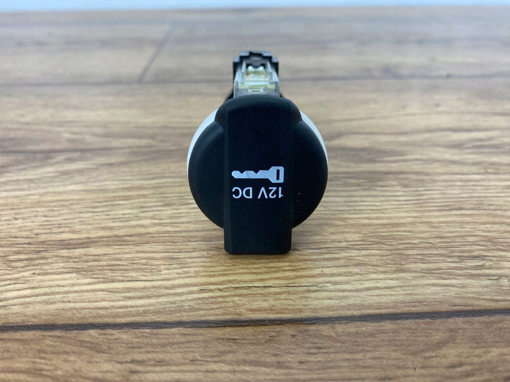 фото №1, Разъём 12v dodge challenger 2015+ usa