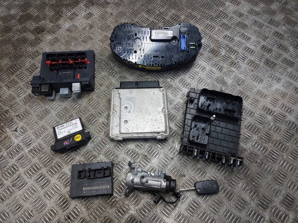 фото №12, Набор стартовый audi a3 8p 2.0 tdi 03g906016dt 1k0907530d 8p0959433c