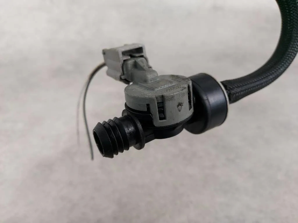 фото №3, Шланг клапан усилитель тормозов renault scenic iii 1.6 dci