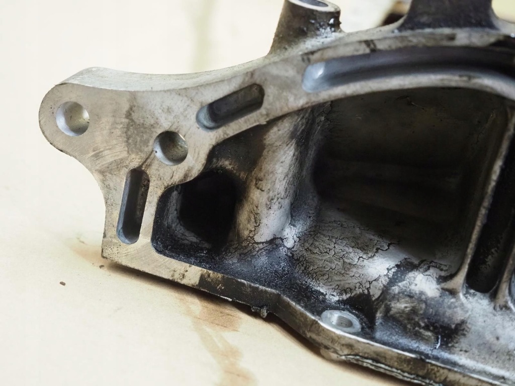 Поддон масла масляная mazda 626 ge 92-96 2.0 16v fs в Украине