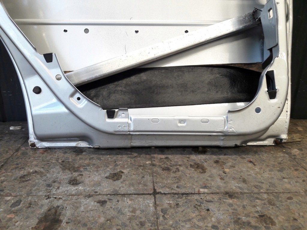 фото №11, Дверь левый задняя audi a3 8l серебристый