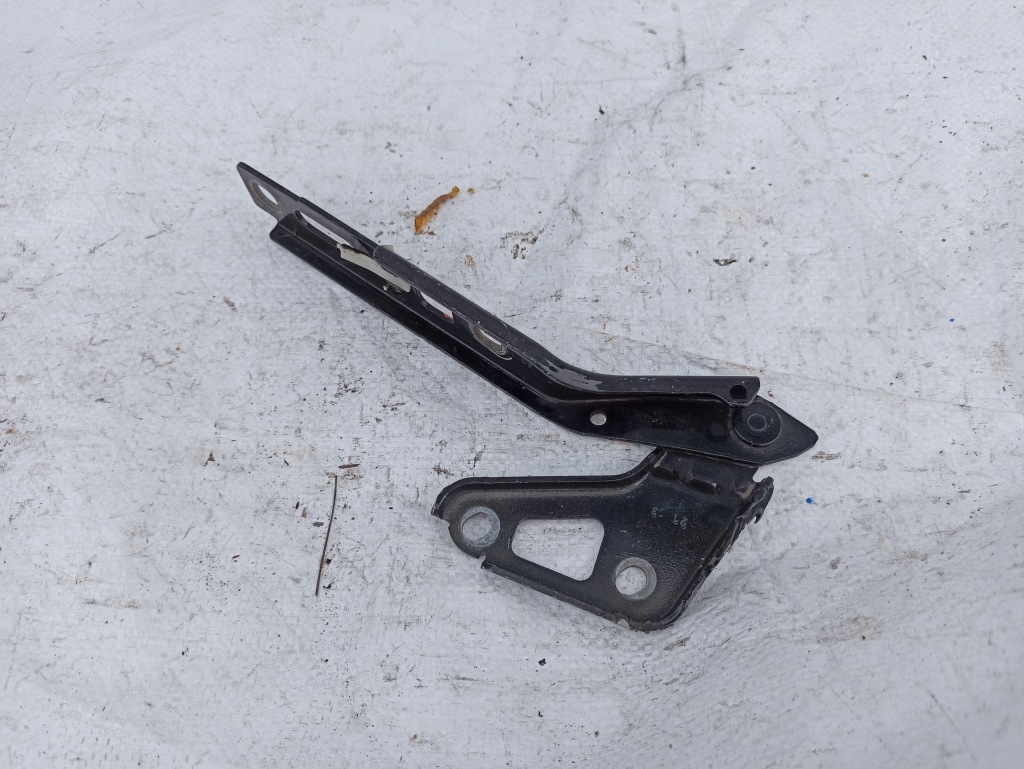 фото №1, Audi q7 4l0 петля капот правий 4l0823302